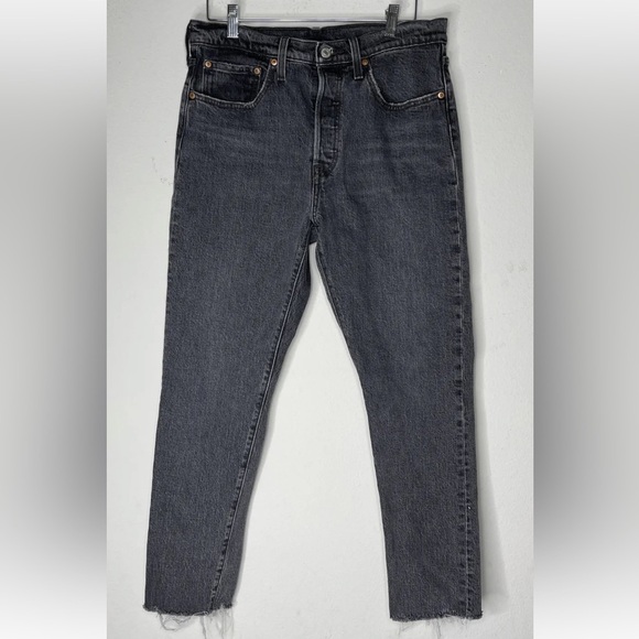 Levi's Denim - Levi's Women's 501 Skinny Jean in Light Wash Denim RAW HEM